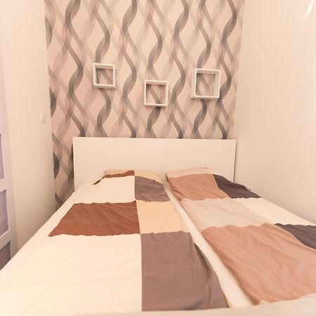 Danube Dwelling Rozsa 99 Lägenhet Budapest Exteriör bild
